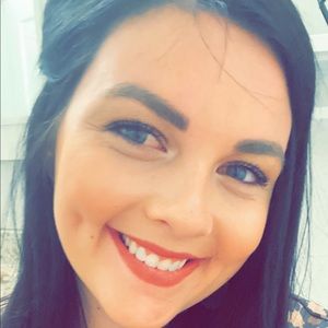 Meet your Posher, Paiton